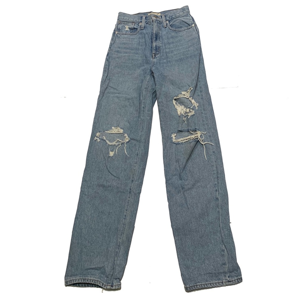 23 / Madewell baggy straight jeans